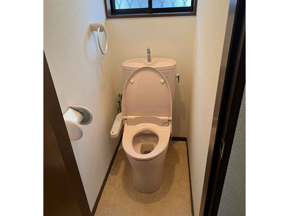 西宮市　トイレリフォーム施工前