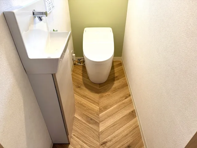 寝屋川市で立ち座りしやすいトイレへリフォームするイメージ