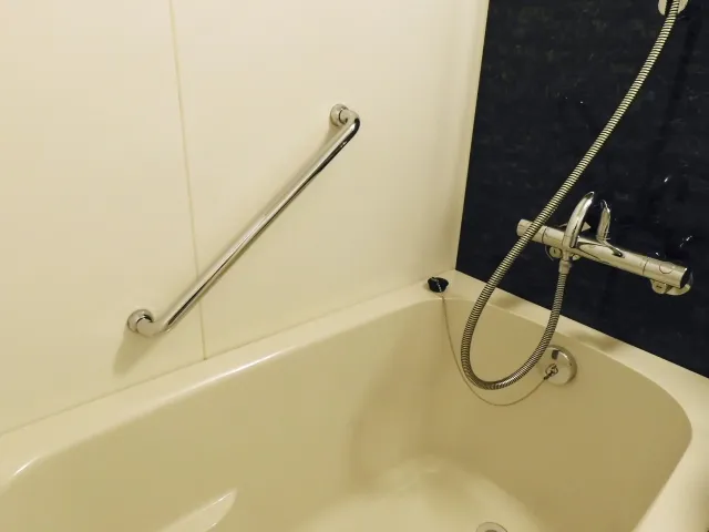 寝屋川市の介護保険や障害者助成金・補助金を利用したバリアフリー水回り工事
